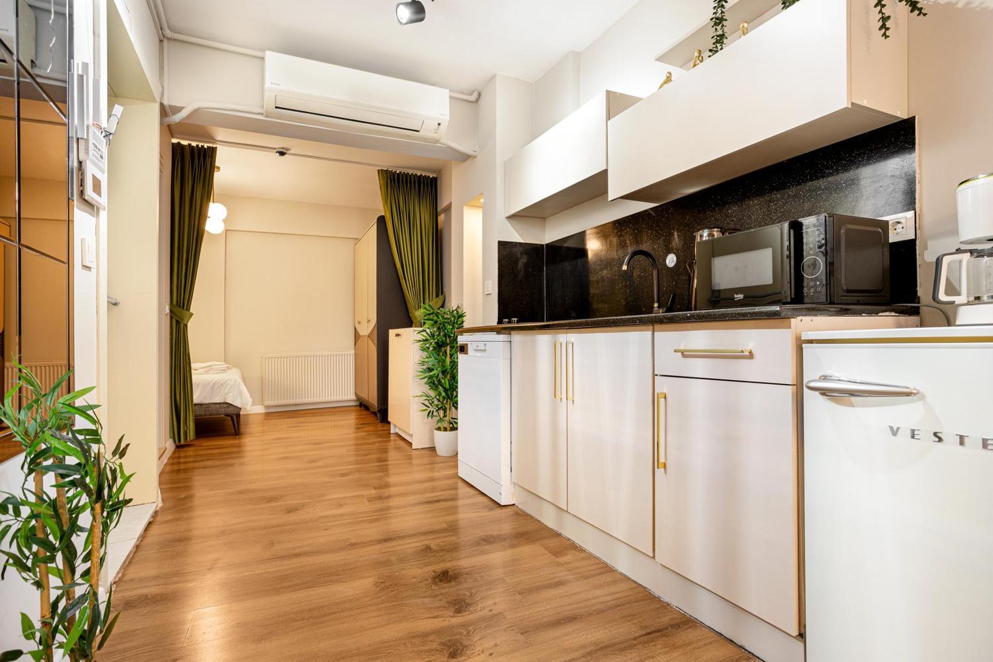 Port Galata Suites Истанбул Екстериор снимка
