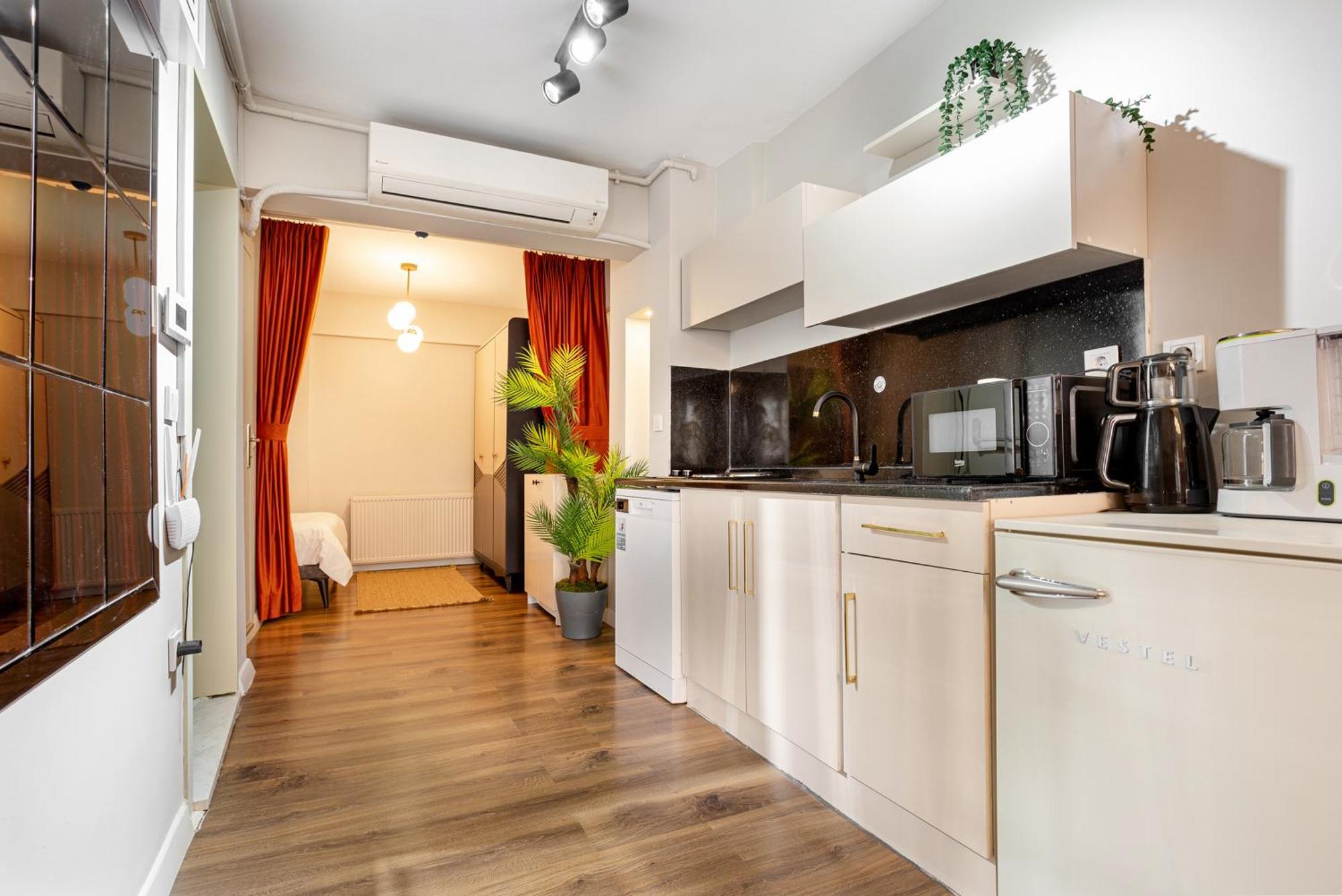 Port Galata Suites Истанбул Екстериор снимка
